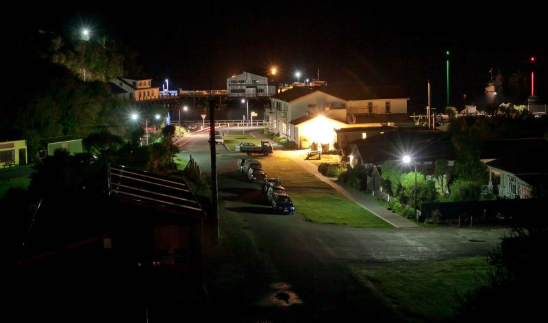 stewart island _bay view motel_port of oban.jpg